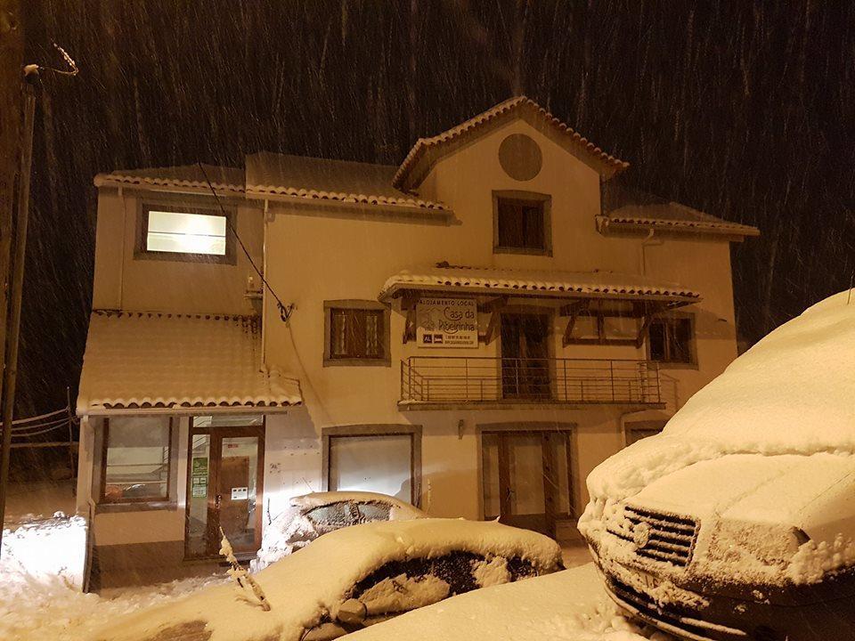 Casa Da Ribeirinha Hotel Sabugueiro  Luaran gambar